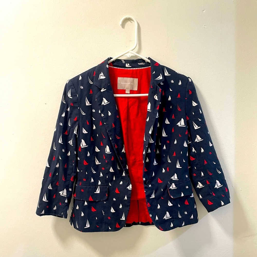 Banana Republic Navy & Red Sailboat Blazer Size 4